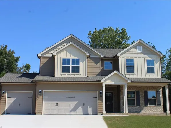 206 Royal Pines Dr, Trinity, NC 27370