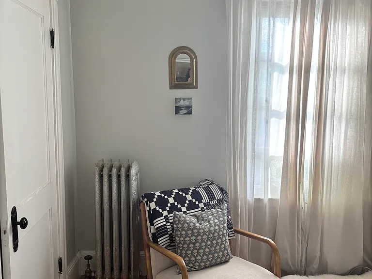 519 Brighton Ave — Photo 9