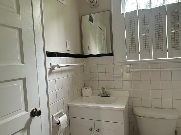 4024 Verner St — Photo 11