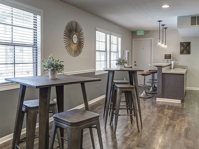 Beechmill Apartments — Photo 8