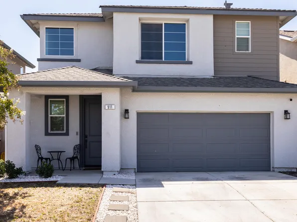 911 W Sedona Avenue, Visalia, CA 93291