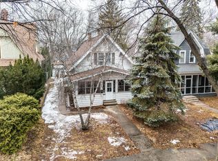3543 Queen Ave N, Minneapolis, MN 55412