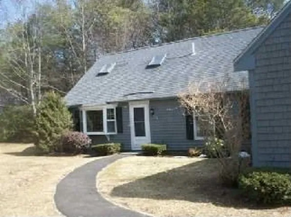 42 Ward Cir, Brunswick, ME 04011