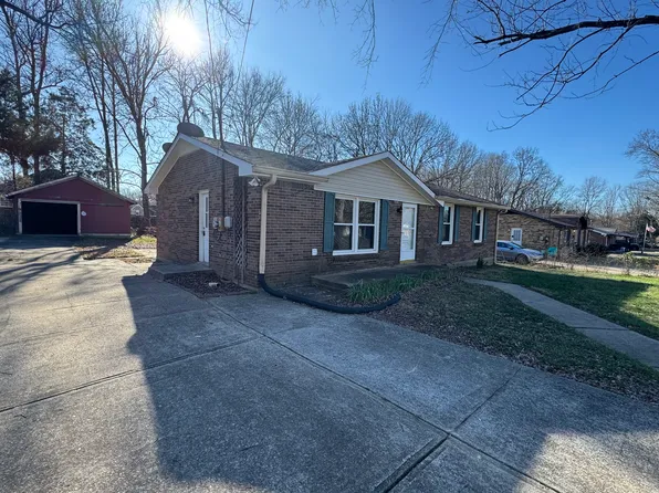 522 Jewel Dr, Clarksville, TN 37042