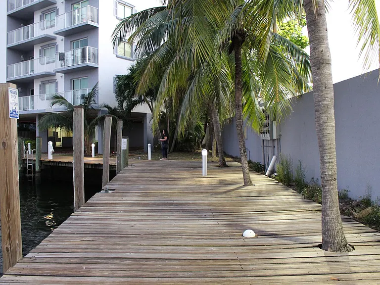 2475 NW 16th Street Rd #209 — Photo 37