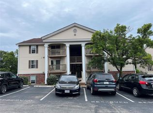 741 Ridgeside Dr APT K, Ballwin, MO 63021