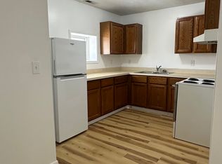 641 Broadway Ave #202, Bedford, OH 44146