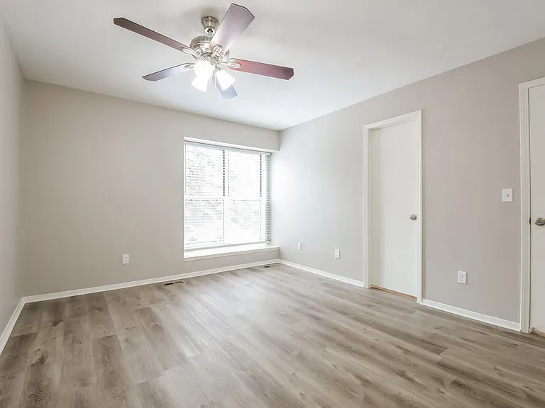 19123 E 46th Ave — Photo 13