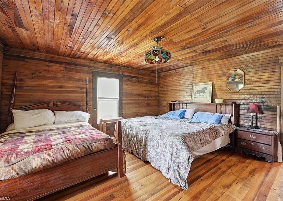 31st image of 4793 Cheek Mountain Rd