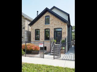 833 N Fairfield Ave, Chicago, IL 60622