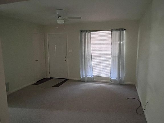 2nd image of 6203 Fairview Dr