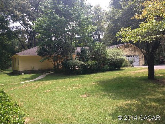 3rd image of 11620 NW 120th Ter