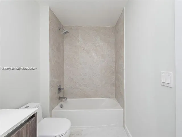 488 18th St — Photo 17