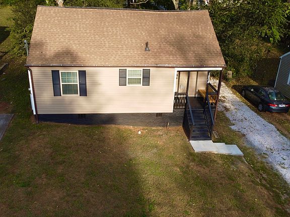 2nd image of 1804 Lombard Pl