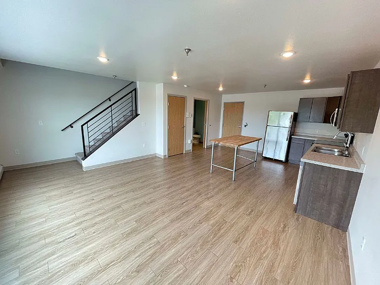 801 Main Ave #306 — Photo 5