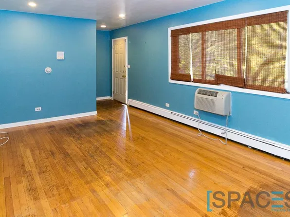 1404 W Estes Ave APT 2B, Chicago, IL 60626