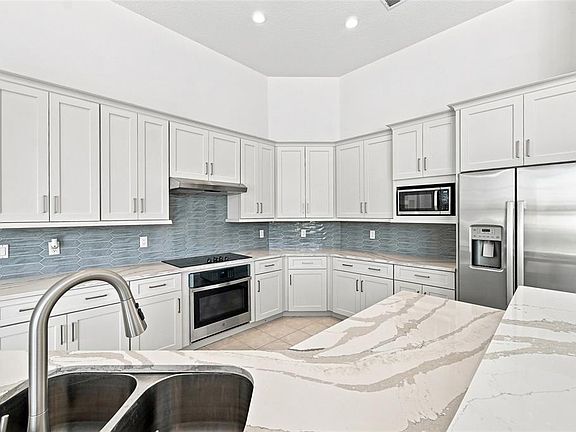 4th image of 10008 CANOPY TREE COURT