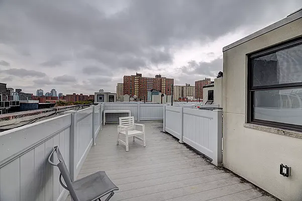 Rented by REAL New York | media 15