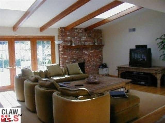 1st image of 6205 Frondosa Dr