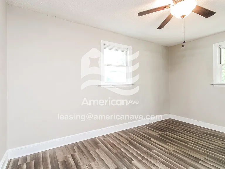 92536_017_main_bedroom_9.jpg