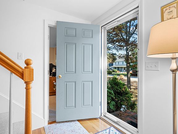 2nd image of 21 Headwaters Drive