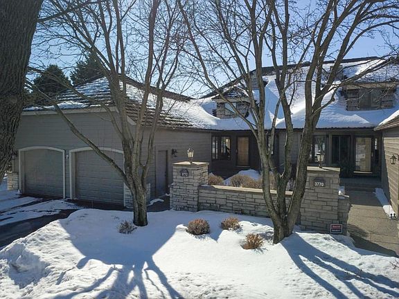 2nd image of 3772 Village Ct