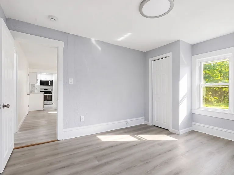 18 Aldrich Rd #1 — Photo 11