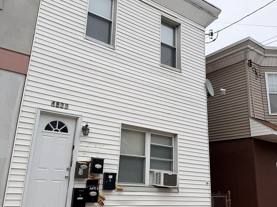 1st image of 4833 Longshore Ave #C
