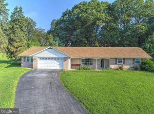 533 Cottage Pl, Red Lion, PA 17356