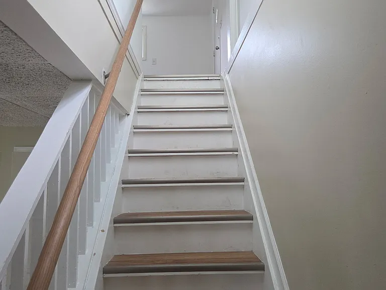 22115 Springbrook Ave — Photo 16
