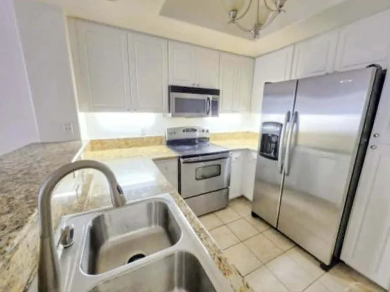 9253 Regents Rd #A108 — Photo 19