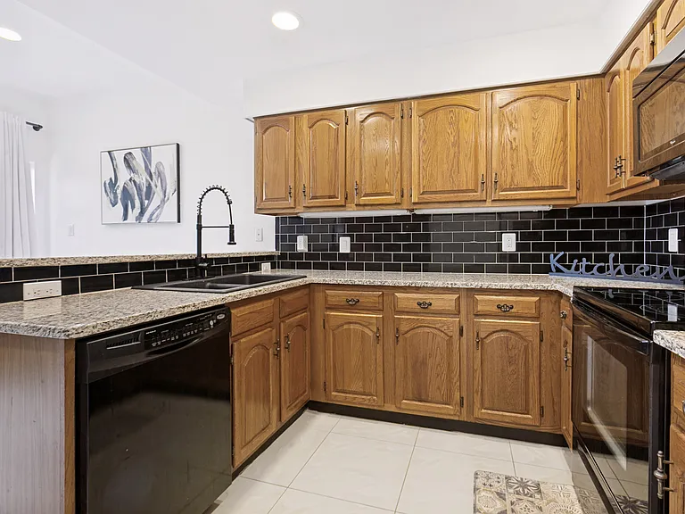 5100 Verde Valley Ln #189 — Photo 13