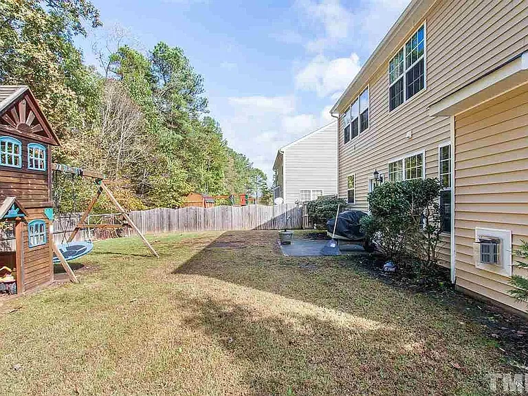36 Autumn Leaf Ln — Photo 12
