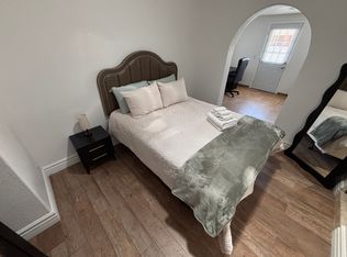 800 Antonio Dr #2, Las Vegas, NV 89107