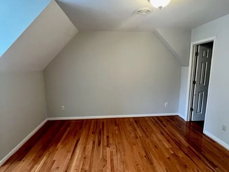 5736 Lake West Ter — Photo 35