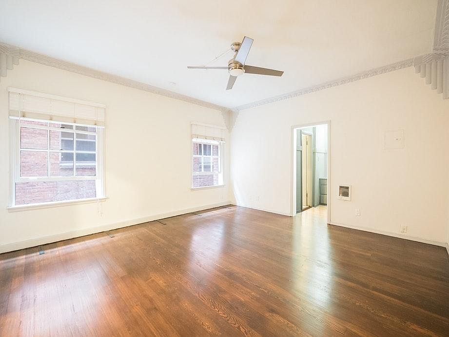 1st image of 808 S Hobart Blvd APT 302
