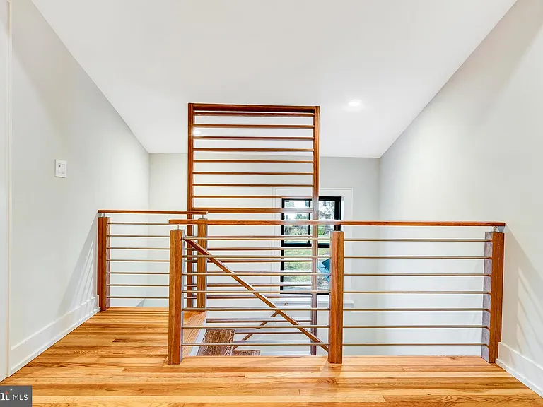 5921 Chesterbrook Rd — Photo 42