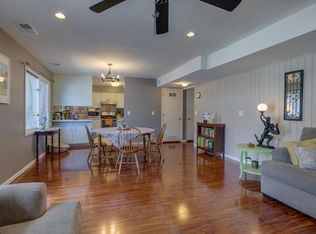 971 Carmel Ct, Shoreview, MN 55126