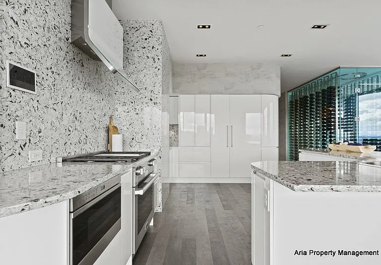 1075 NW Northrup St #2715 — Photo 34