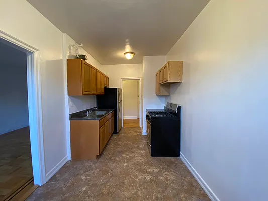 Rented by Bruma Realty LLC | media 3