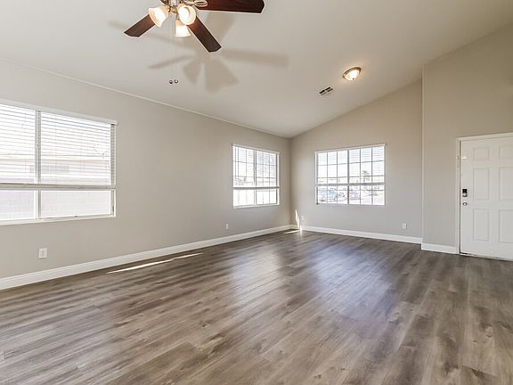 4th image of 2519 Hollow Oak Ave