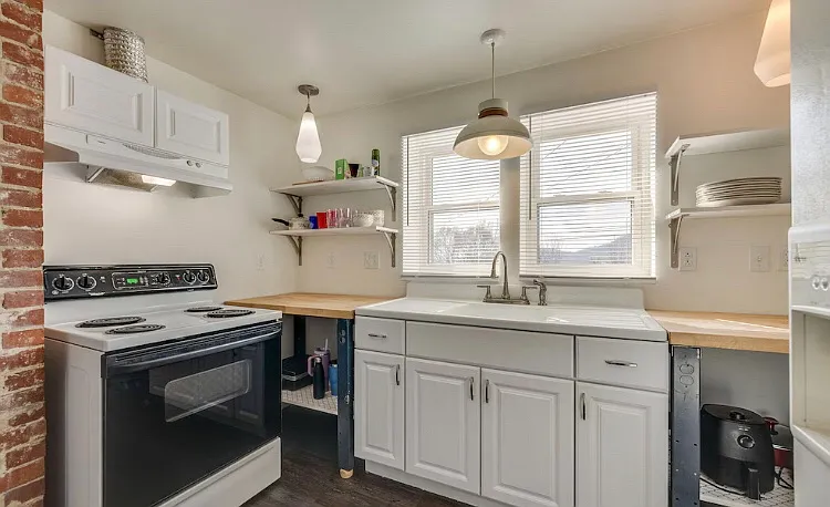 1200 Riverside Ave — Photo 10