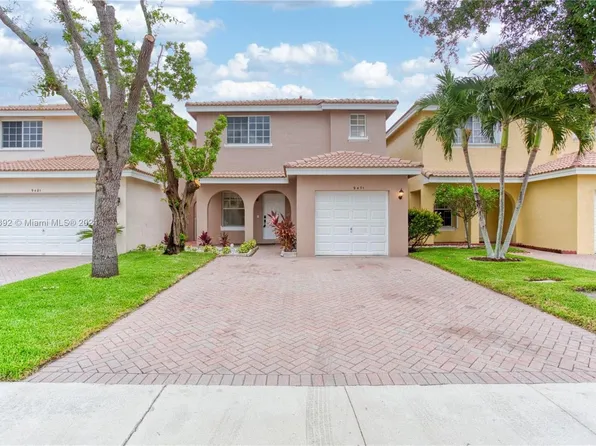 9471 NW 54th St, Sunrise, FL 33351