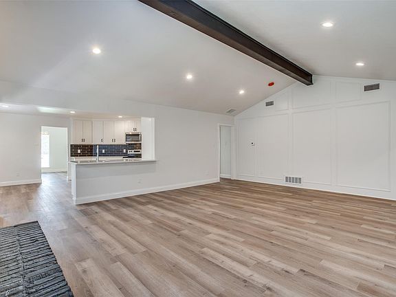2nd image of 10634 Pagewood Dr
