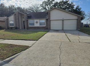 7611 Seminole St, Baytown, TX 77521