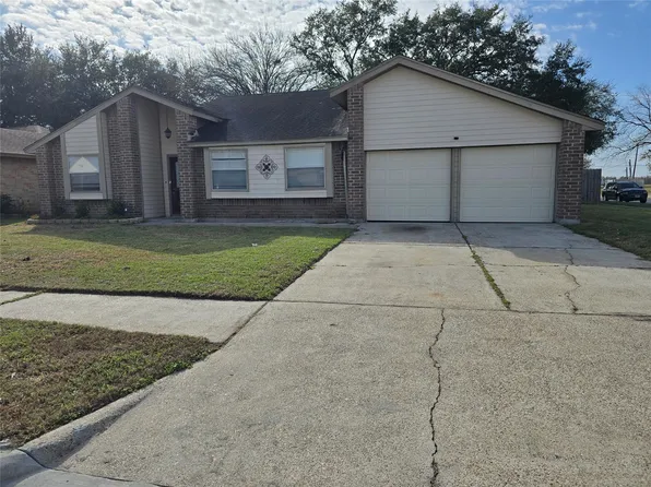 7611 Seminole St, Baytown, TX 77521