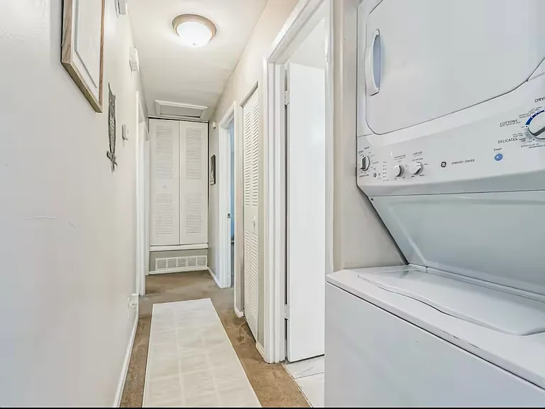 5121 Martins Crossing Rd — Photo 2