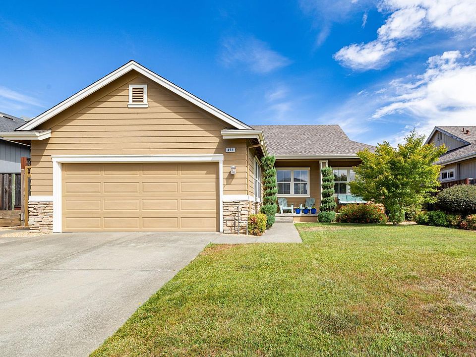 1st image of 458 Muscat Drive