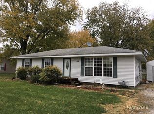 208 N Warsaw St, Alhambra, IL 62001