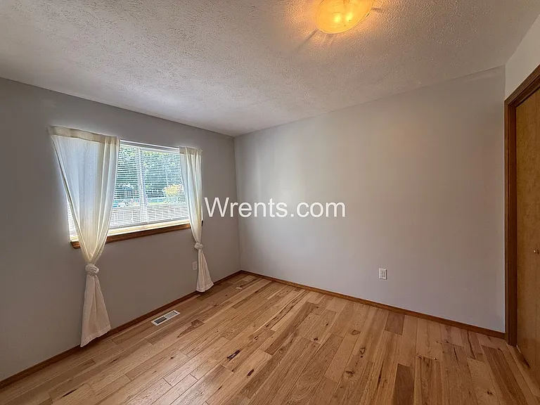 11709 N Kathy Ln — Photo 13